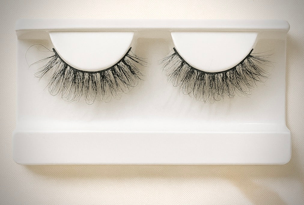 “ Cutie “ Lash