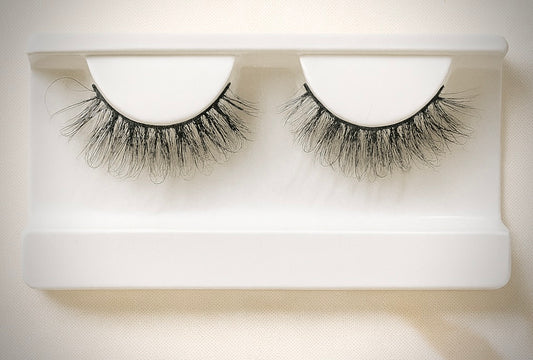 “ Cutie “ Lash